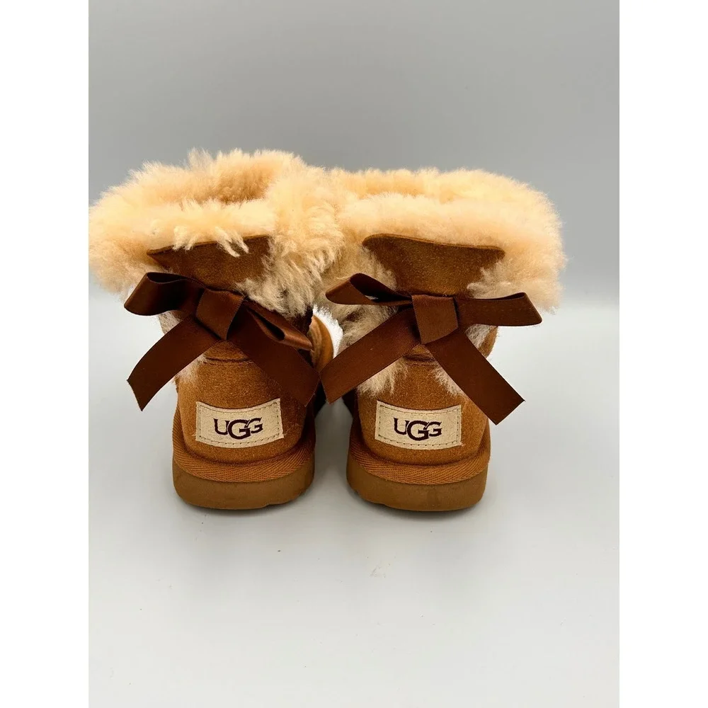 UGG kids bailey